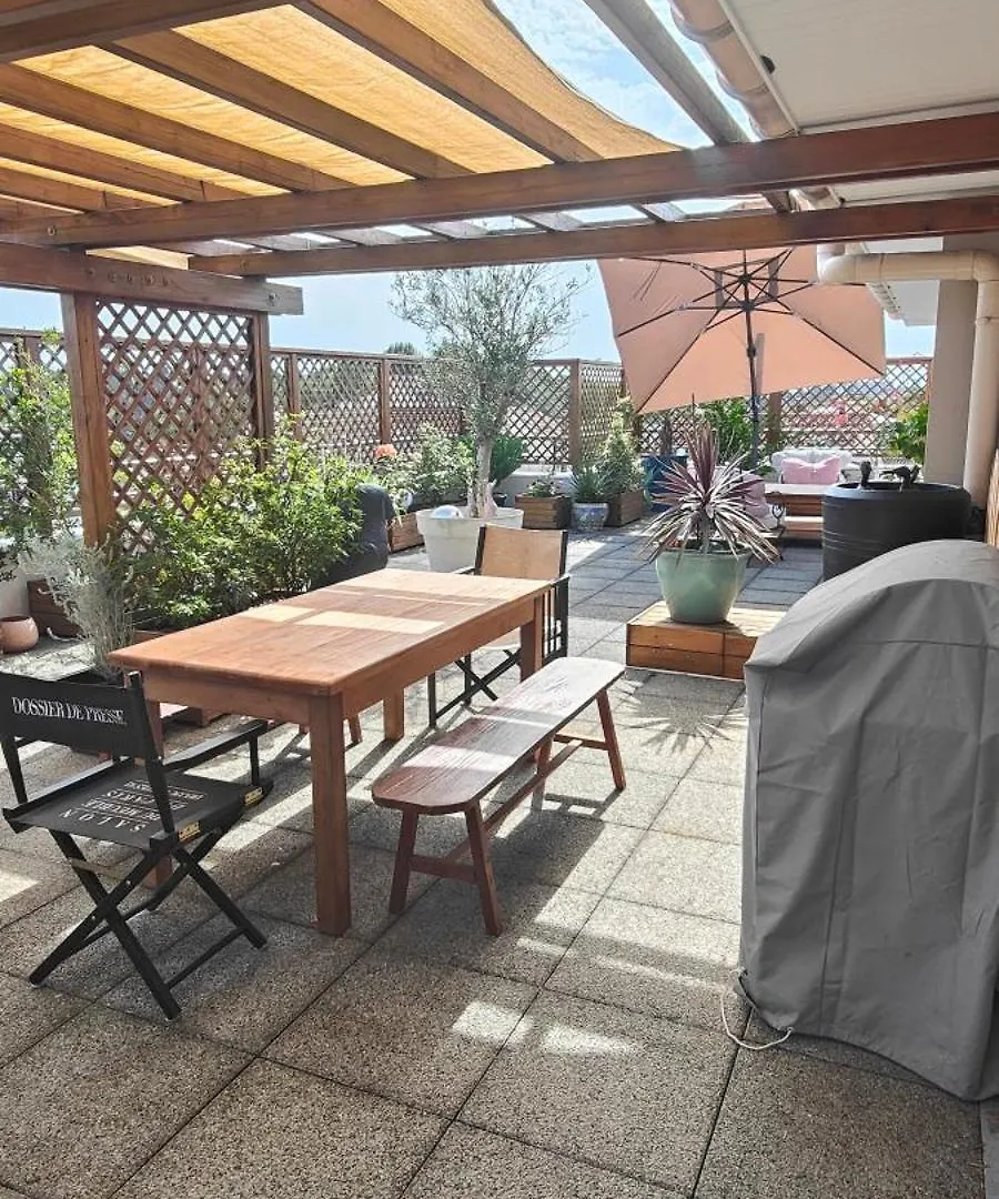Appartement Avec Grande Terrasse Le Blanc-Mesnil Apartment