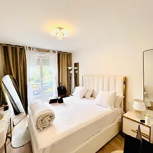 Les Residences De Djibril Le Blanc-Mesnil